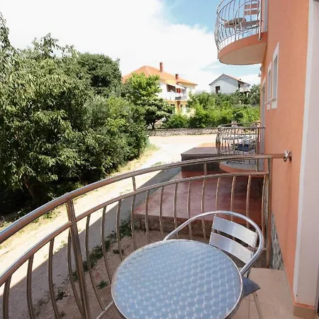Guest house With A Parking Space - 3221